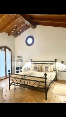Armeno Apartment | Lejlighed i Bassola med privat parkering