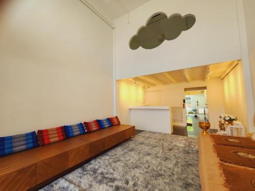 Ban Phan Thom Hostel | Line Bangkok Hostel