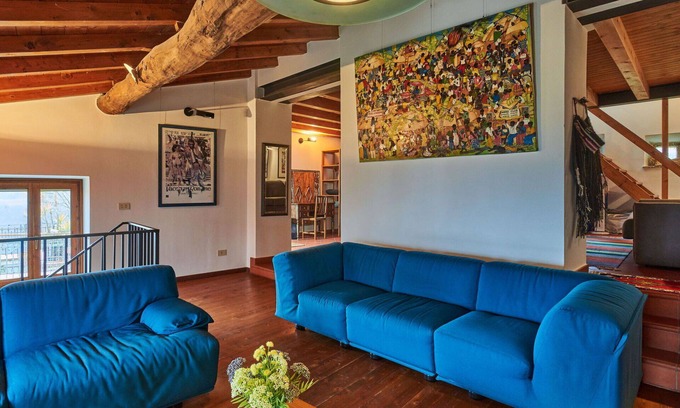 Caprino Veronese House | Lovely apartment in villa for 6 guests with WIFI, TV and patio