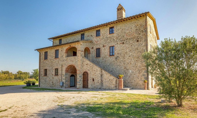 Montone House | Lovely home in Montone with WiFi