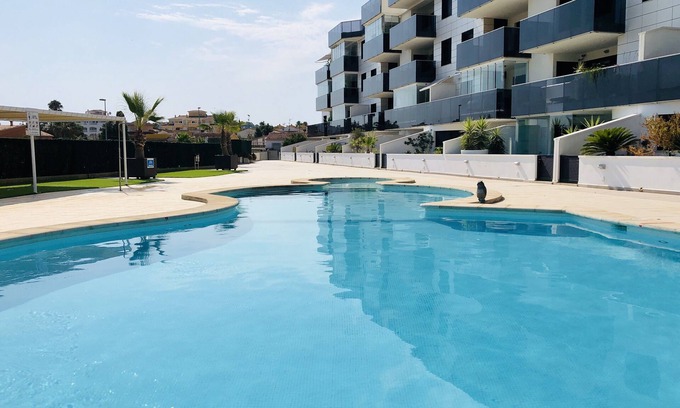Denia Apartment | Luxurious new apartment 5mn walk from the city center Beaches and Port