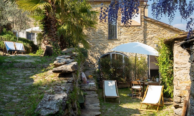 Bellissimi House | Maria Luisa (DOL286) by Interhome