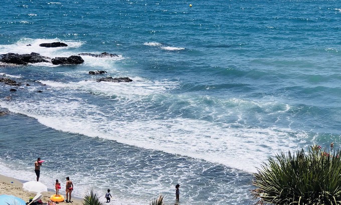 Benalmadena Apartment | MODERN APARTMENT WITH SWIMMING POOL, GOLF COURSE, TENNIS, PADEL