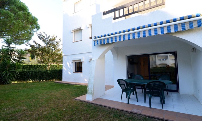 Pals Apartment | NAUTIC GOLF A 101