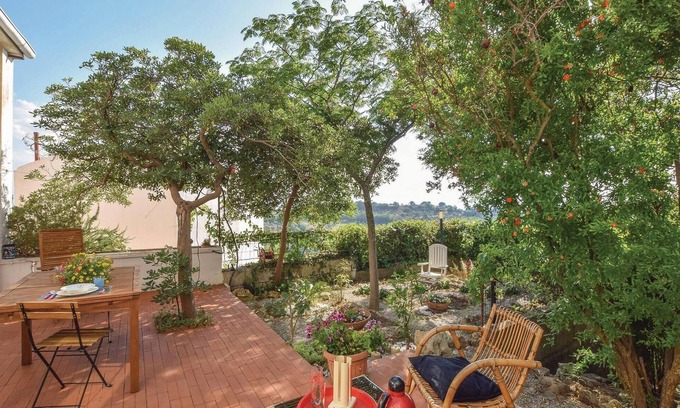 Ferrandina Apartment | Nice apartment in Ferrandina with WiFi
