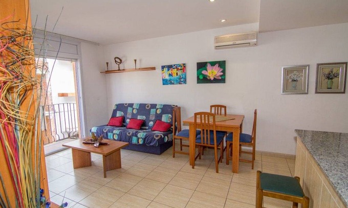 Roses Town Center Apartment | Norfeu Park 2-4 - Two Bedroom Apartment, Sleeps 5