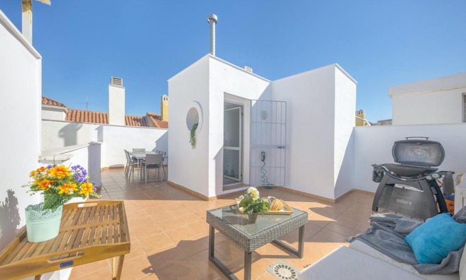 La Goleta Apartment | Ollerias Rooftop