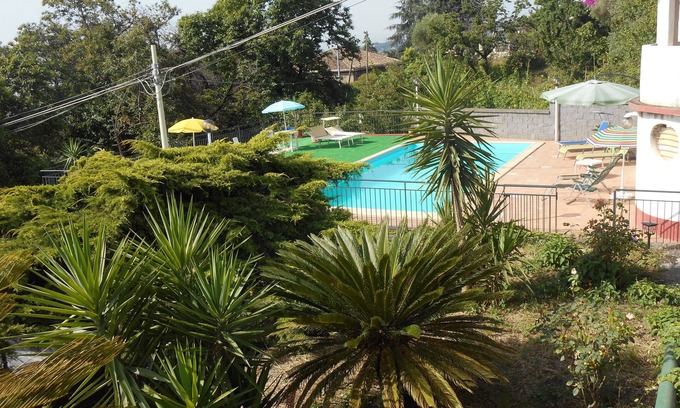 Coste House | Panoramic Casavacanza in Villa with Pool on the slopes of Etna, SUNSHINE