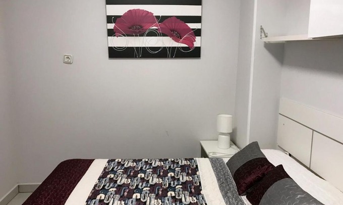 Roses Town Center Apartment | Pi sunyer 2 1