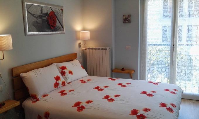 Pallanza Apartment | Residenza Silvana - Apartment D- Luna in Suna with parking