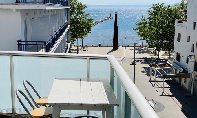 Roses Town Center Apartment | SANT ELM - Apartamento en la playa y el centro de Roses