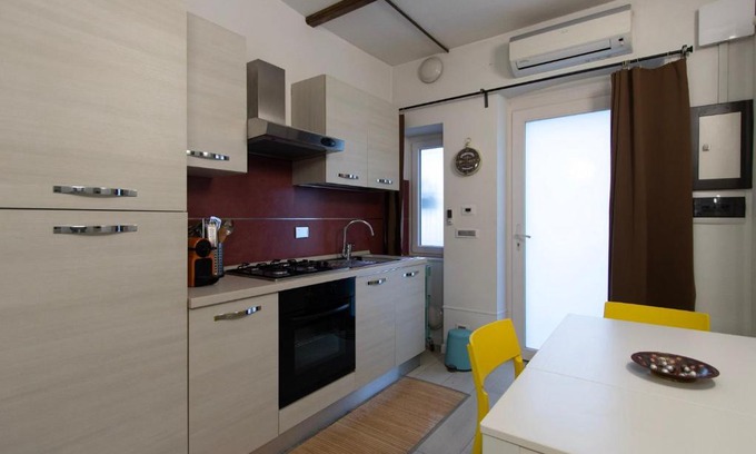 Historic Centre Apartment | Santa Chiara