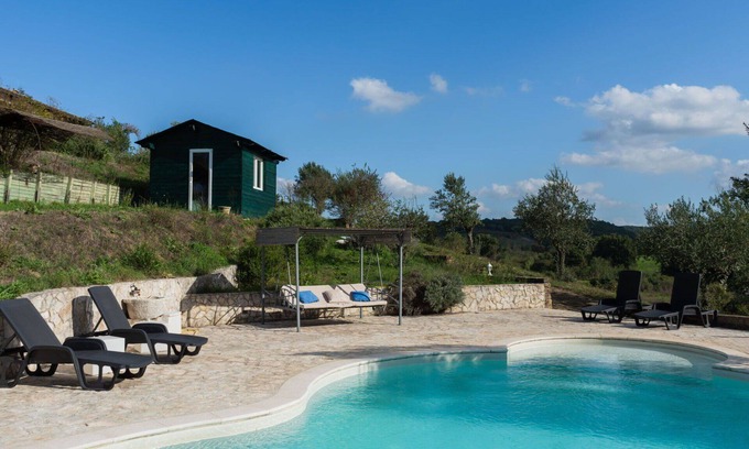 Mazzano Romano Villa | Stunning private villa for 6 people with hot tub, WIFI, pool, A/C and TV
