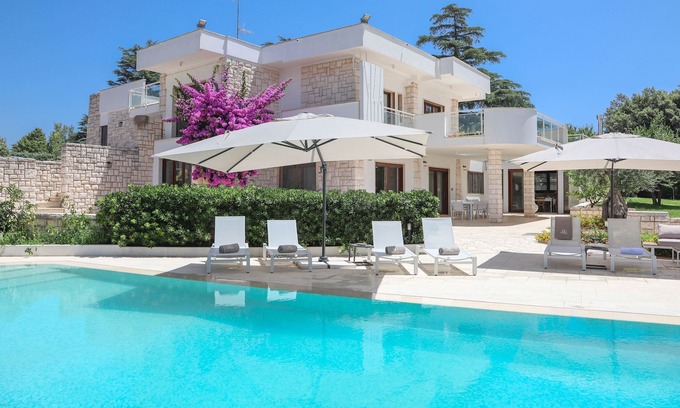 Alcanterini Bed & Breakfast | Trulli & Dimore - B&B D'Aprile