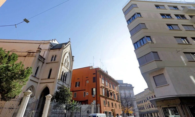 Rione XVIII Castro Pretorio House | Vacation Home in Rome with 3 bedrooms sleeps 8