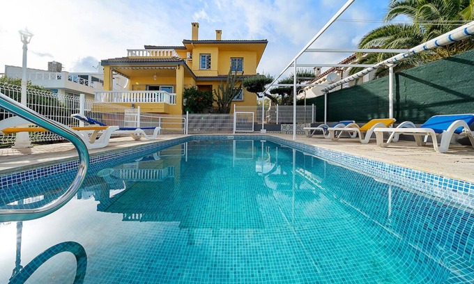 L'Ampolla Villa | VILLA 200 MTS FROM THE SANDY BEACH + 5 BEDROOMS (WITH AIR C.) + PRIVATE POOL