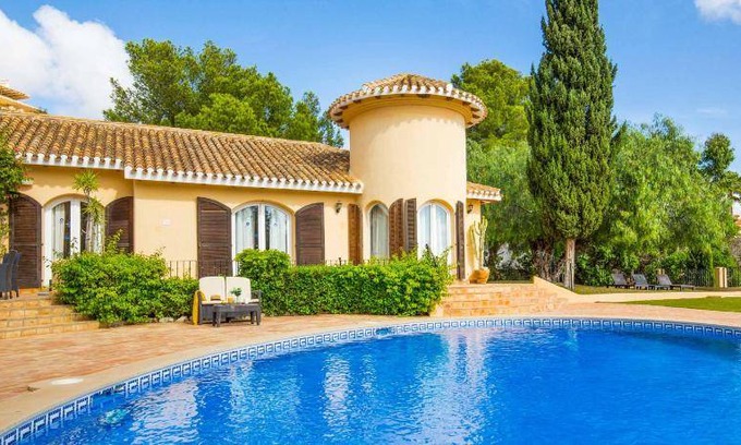 El Beal Villa | Villa ∙ 3 bedrooms ∙ 6 guests