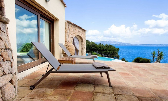Porto Rotondo Villa | Villa in Porto Rotondo with 10 bedrooms sleeps 20