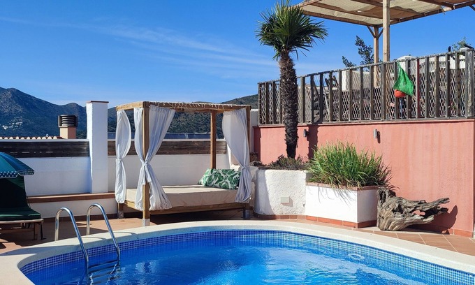 Roses Town Center Villa | Villa Margarita - Amazing sea and mountain views, private pool!