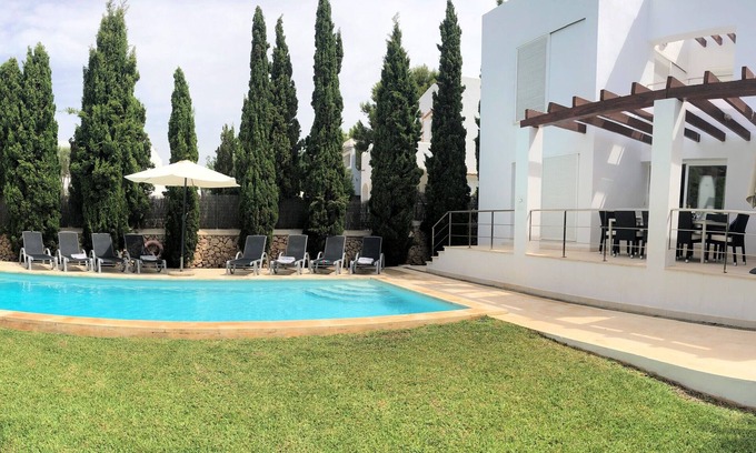 Cala d'Or Villa | Villa Ohana · Stylish 4-Bed Retreat for 8 Guests with Pool in Sunny Cala d’Or