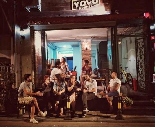 Rasimpasa Hostel | YOLO Hostel