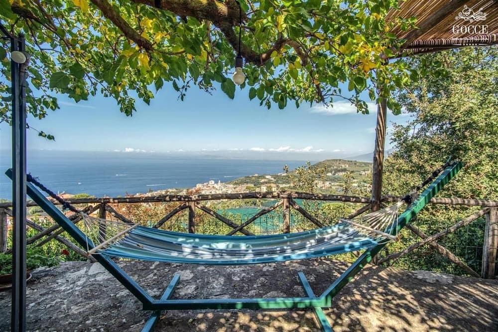 Schiazzano Villa | Sunhine Villa in Massa Lubrense