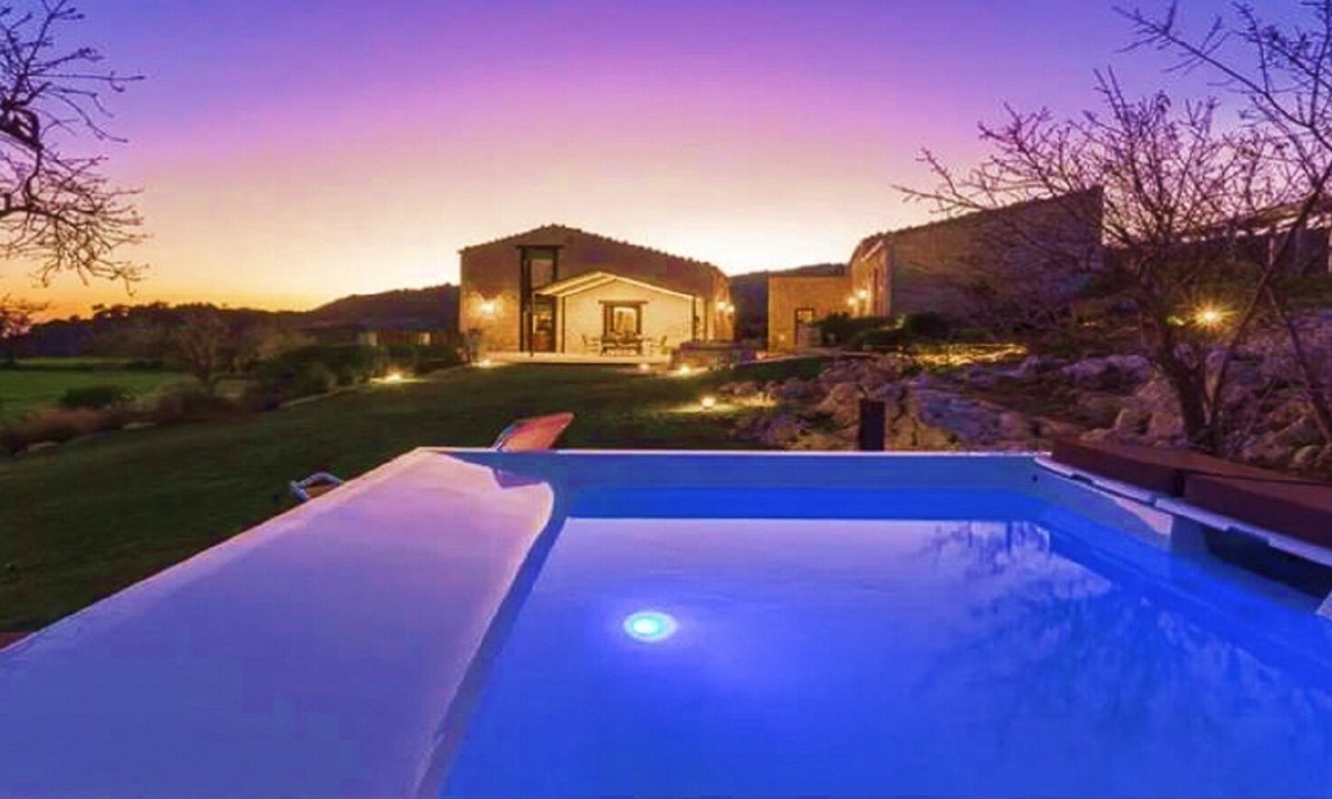 Ragusa Villa | Casale del Mandorlo piscina - jacuzzi riscaldata