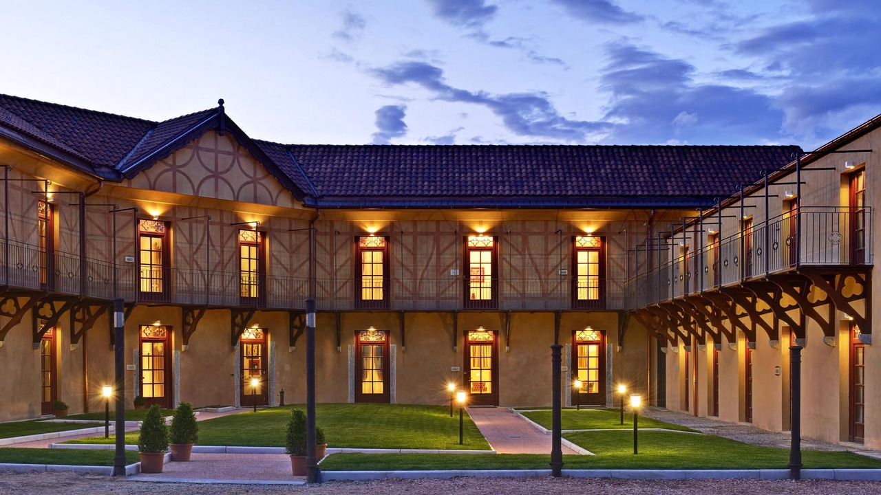 Photo of Buildings in Oleggio Castello