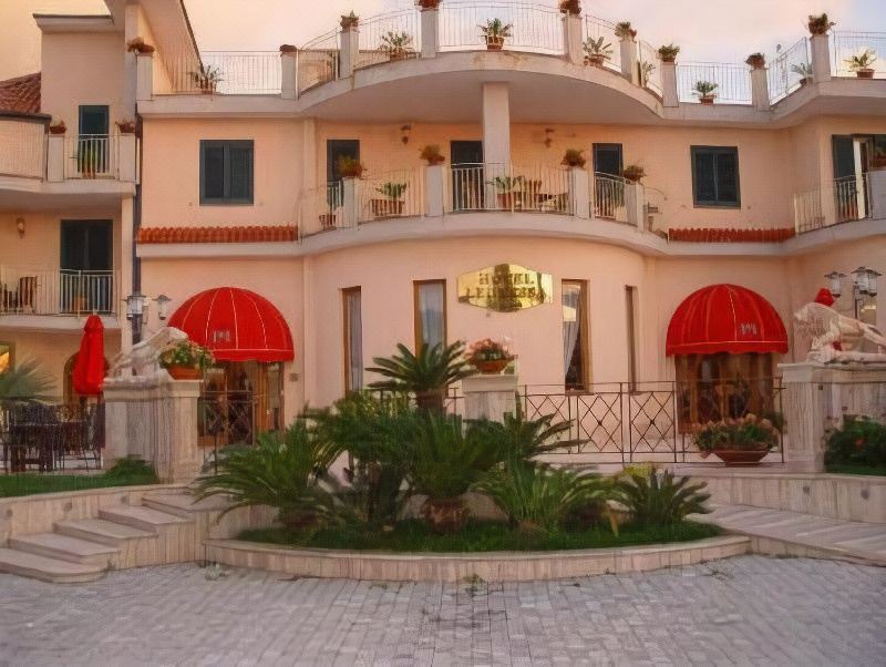 Photo of Buildings in Volla