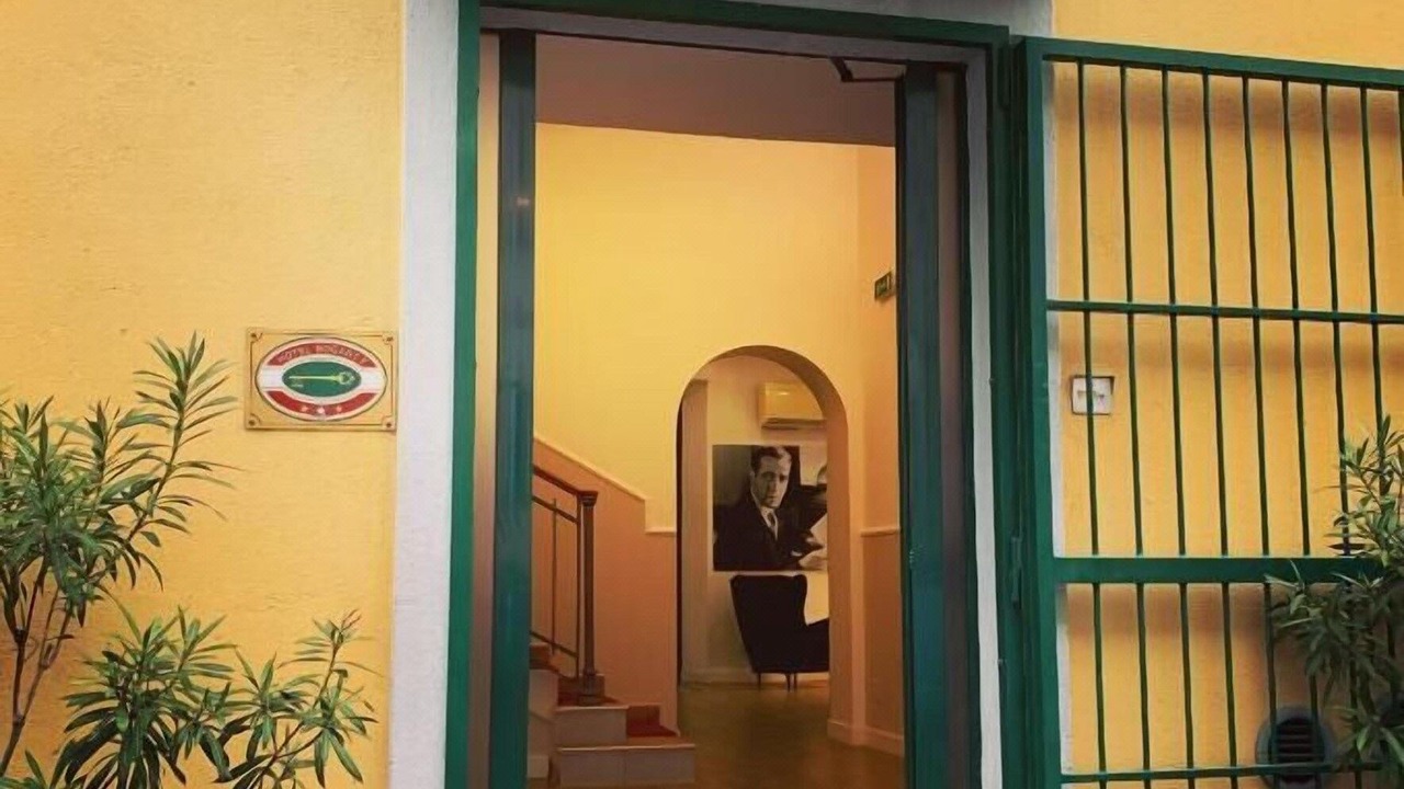 Photo of Others in Simonetta