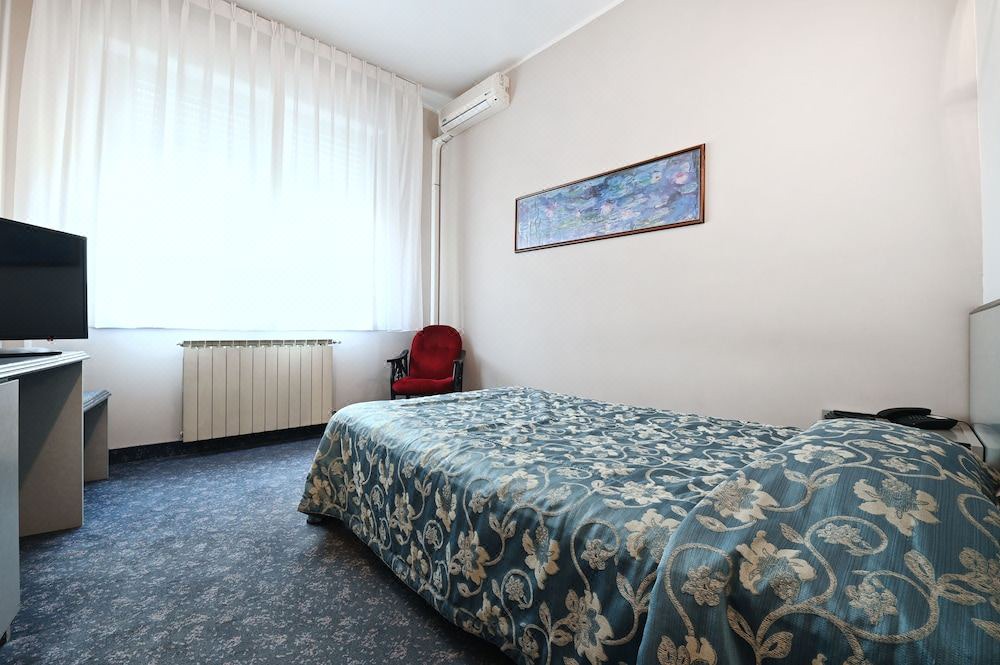 Photo of Bedroom in Domodossola
