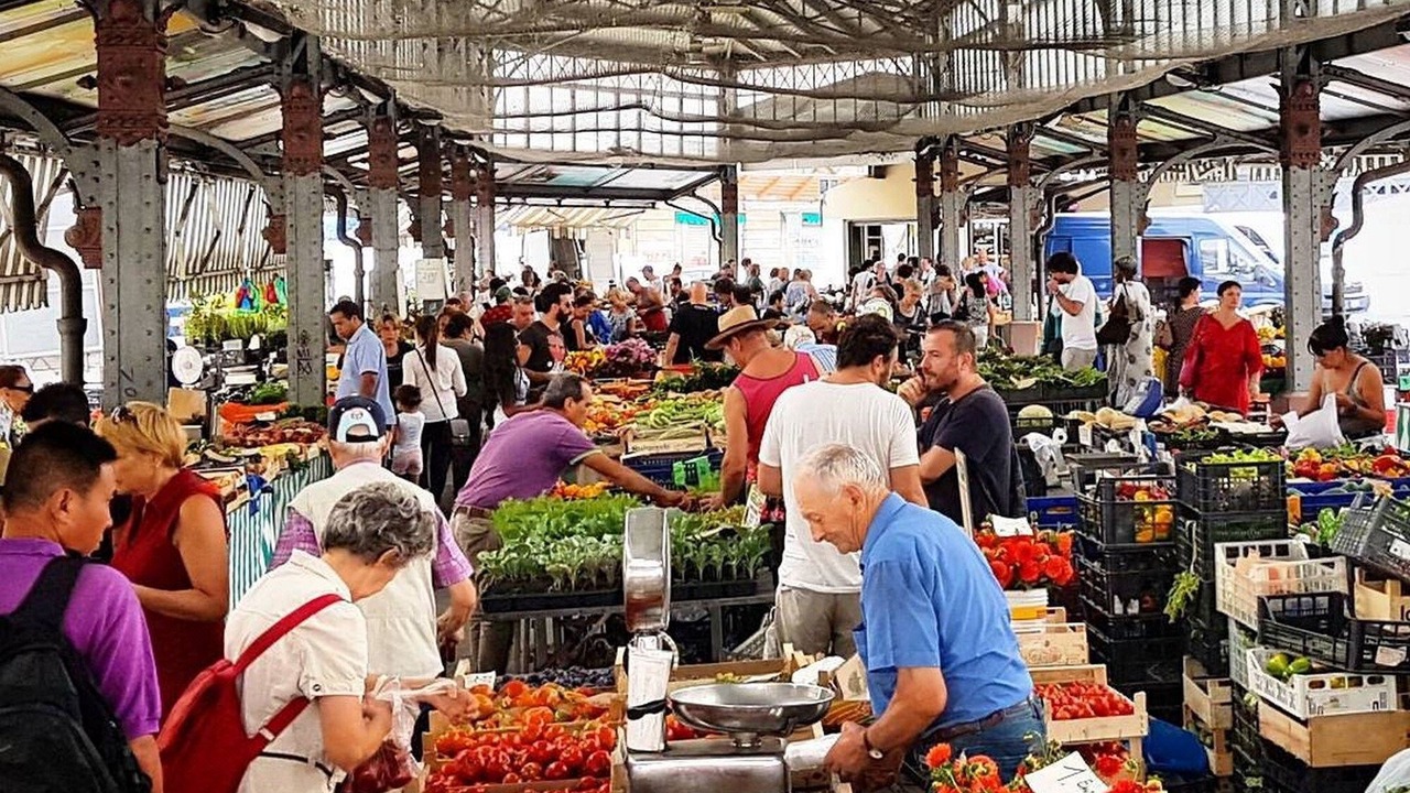 Photo of Human In Picture in Borgo Dora