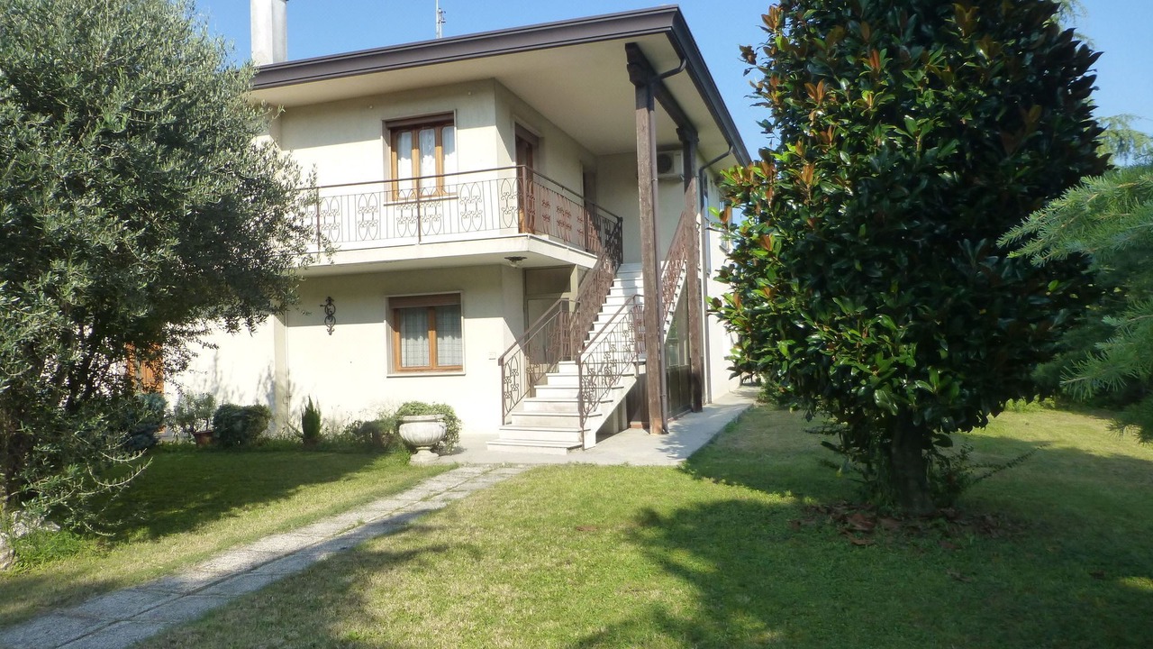 Photo of Buildings in Tessera