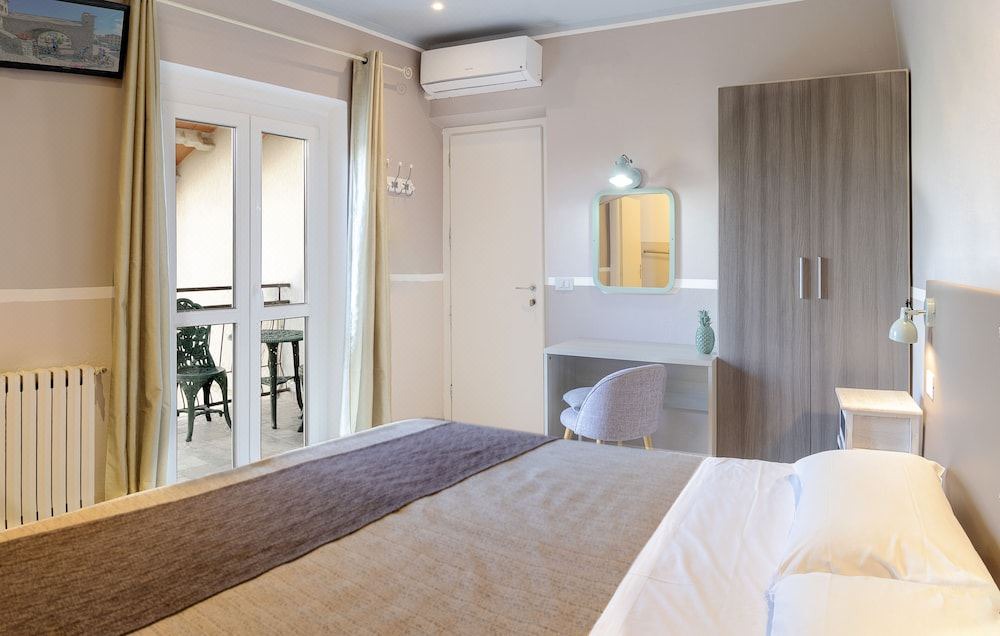 Photo of Bedroom in Cerri