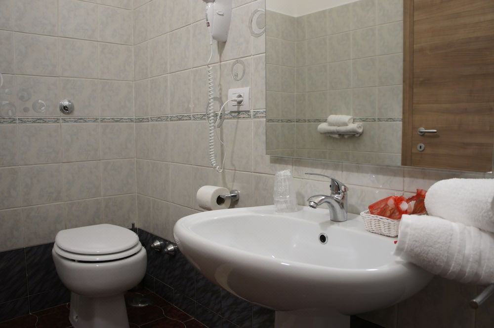 Photo of Bathroom in Telese