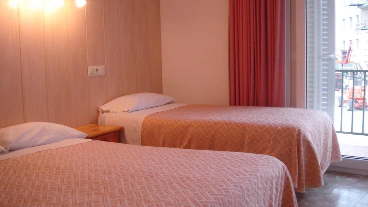 Photo of Bedroom in Roses Town Center