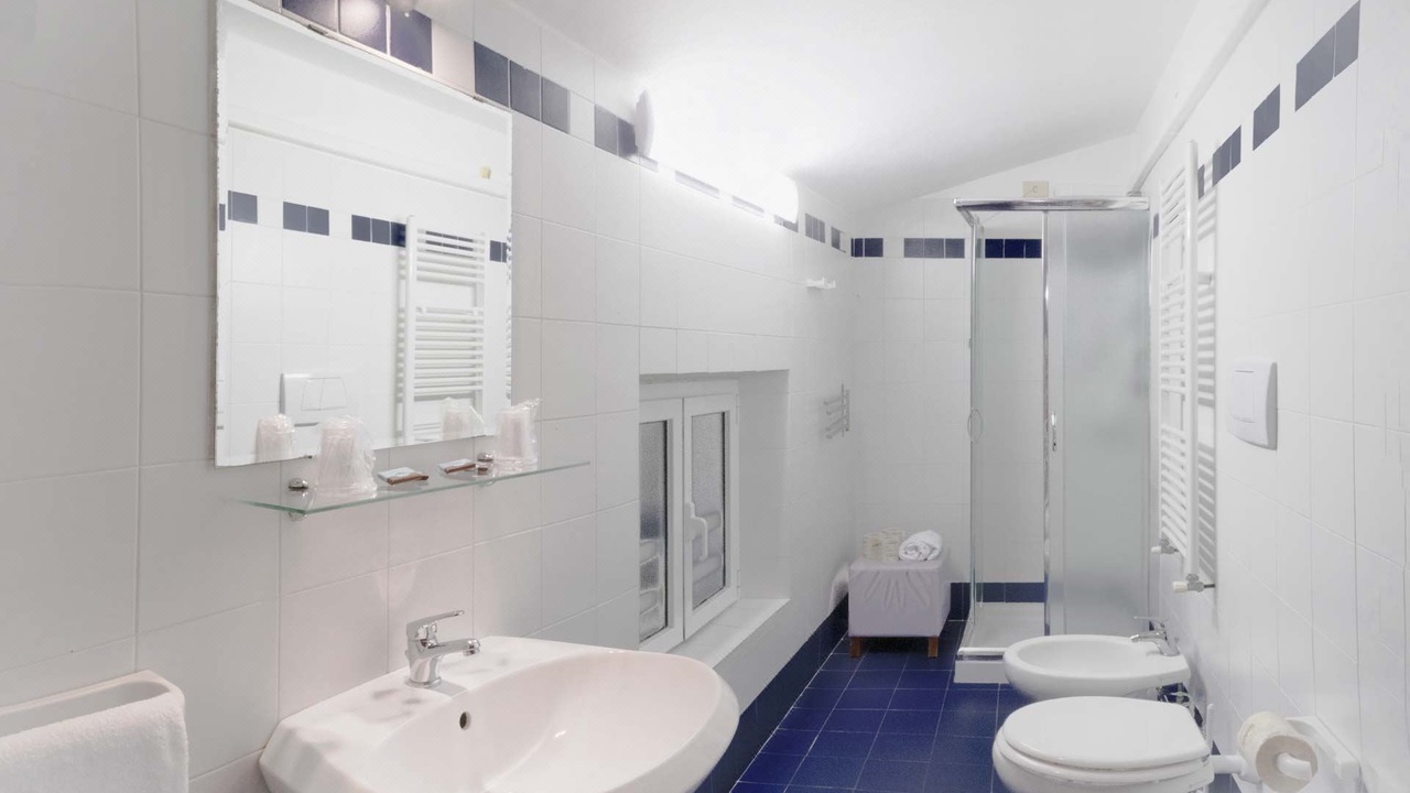 Photo of Bathroom in Cerri