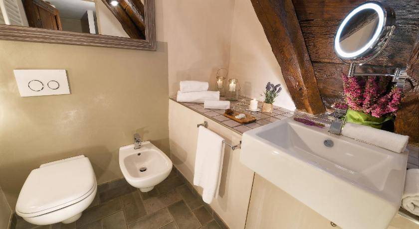 Photo of Bathroom in Mondovi