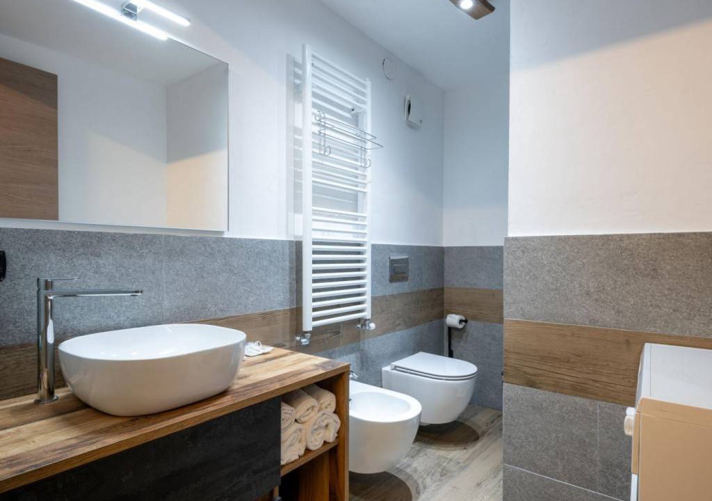 Photo of Bathroom in Derby-villaret