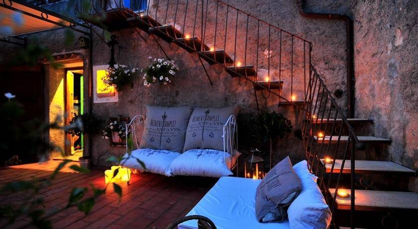 Photo of Patio Balcony in Borgio Verezzi