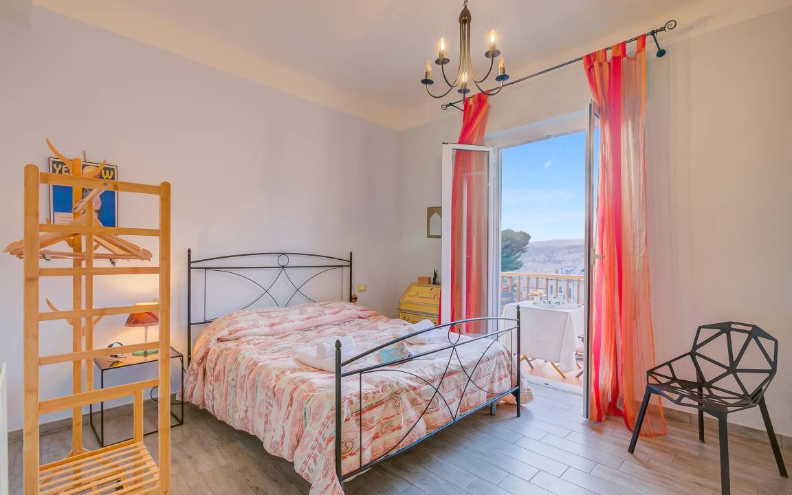 Photo of Bedroom in Oneglia
