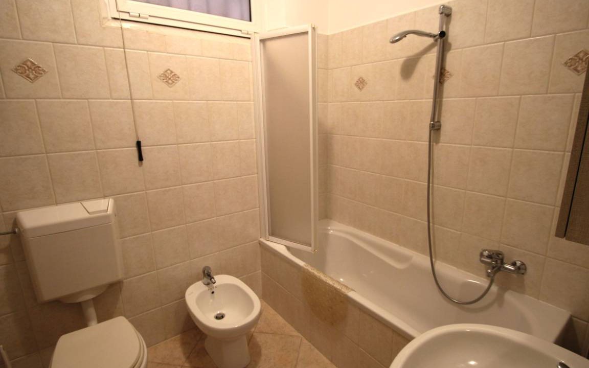 Photo of Bathroom in Aurano