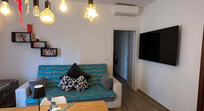 Photo of Livingroom in San Faustino-Madonnina-Quattroville