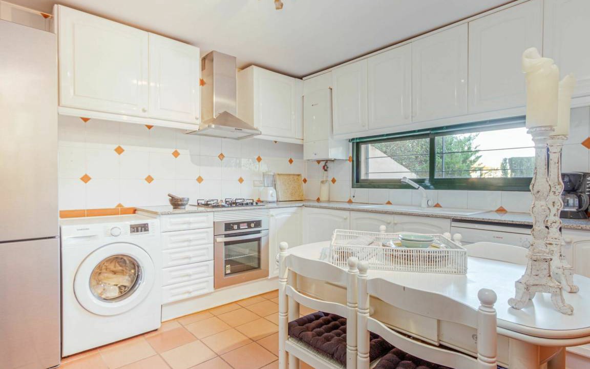 Photo of Kitchen in Navata