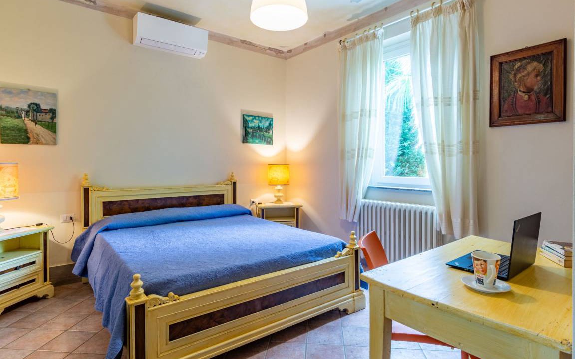 Photo of Bedroom in Invorio
