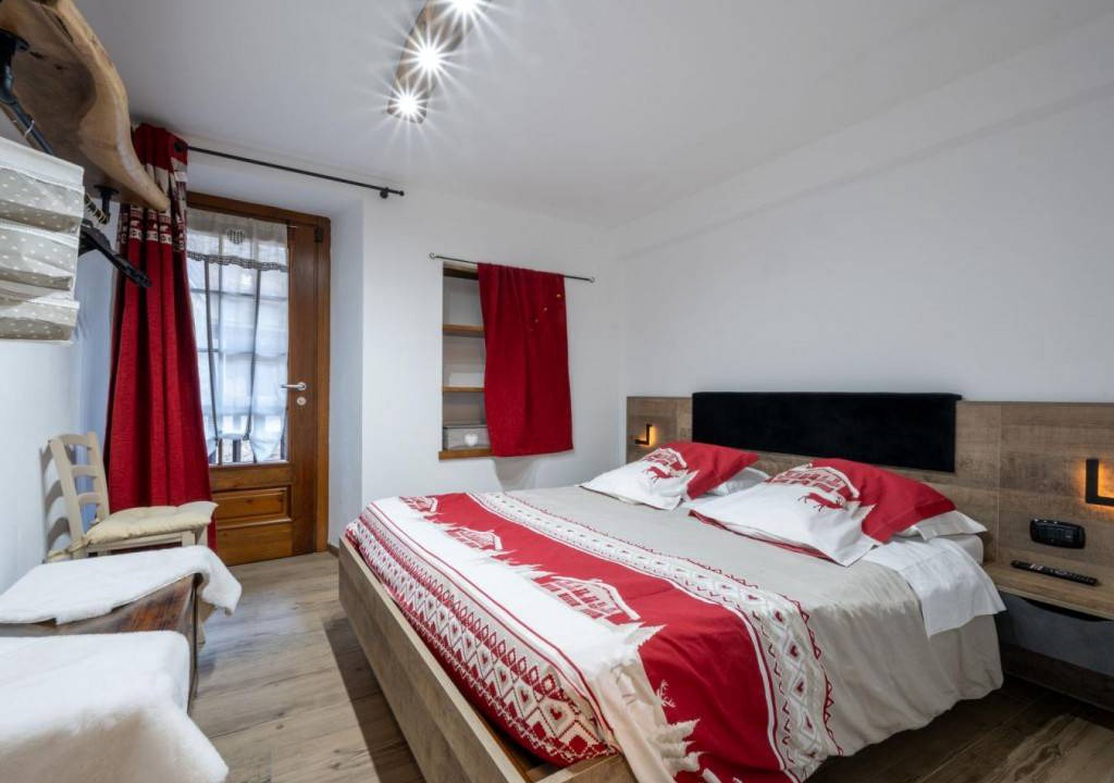Photo of Bedroom in Derby-villaret