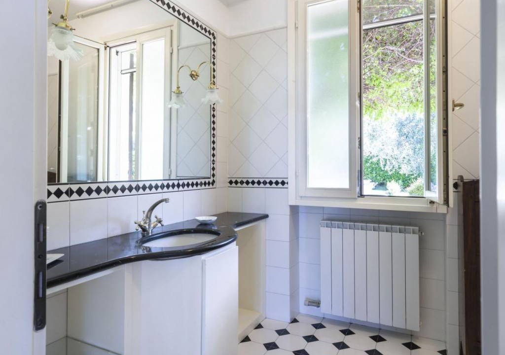 Photo of Bathroom in Monade Santa Lucia