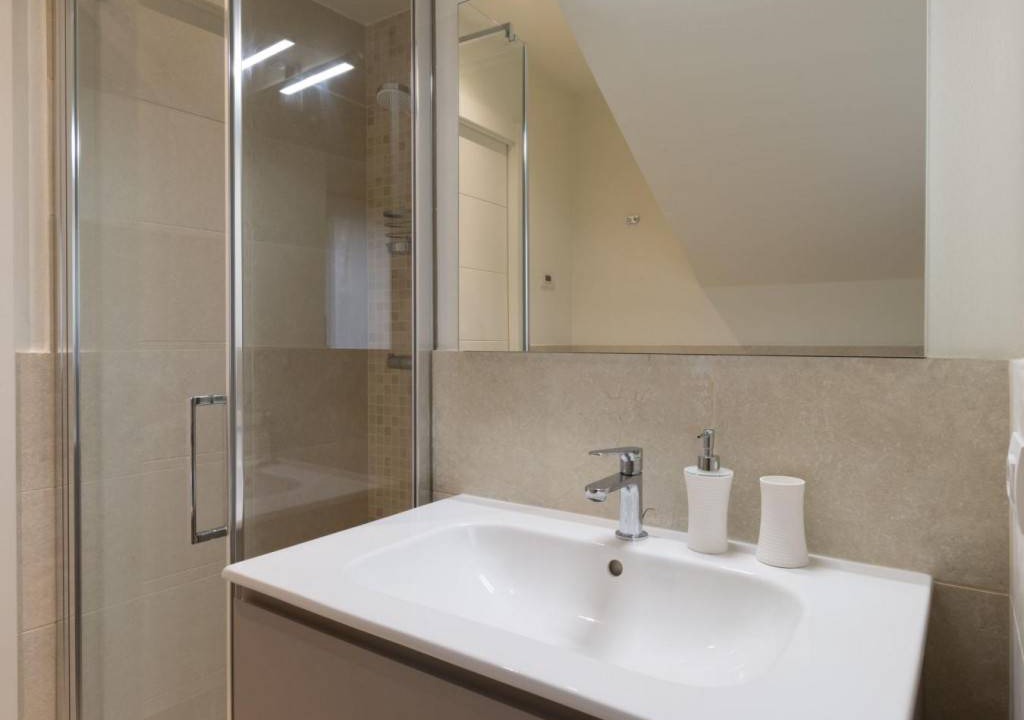 Photo of Bathroom in Colico Piano