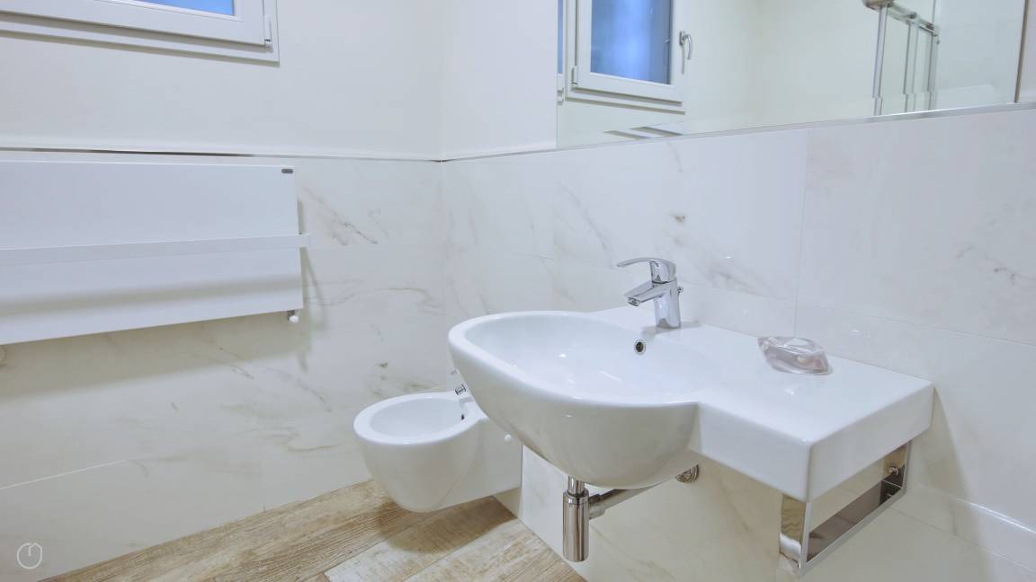 Photo of Bathroom in San Fermo della Battaglia