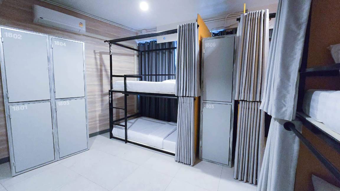 Photo of Bedroom in Talat Yot